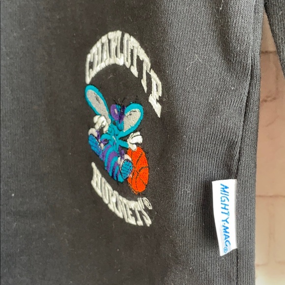 Vintage Hornets Top boys size 12/14 - Picture 3 of 16